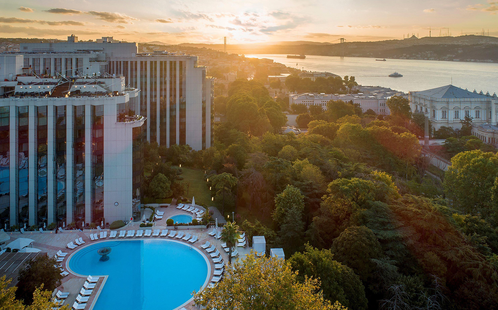 swissotel-istanbul-gallery-fly-to-blue (19)
