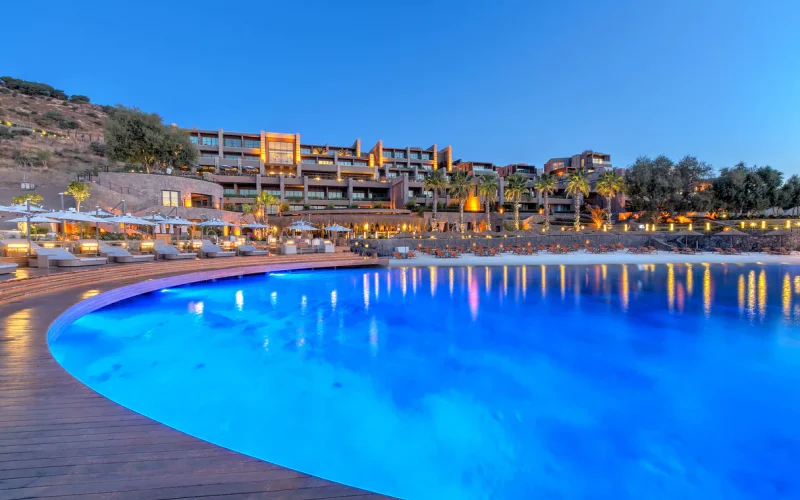 Caresse-Luxury-Collection-Resort-Spa-Bodrum-gallery-fly-to-blue (44)