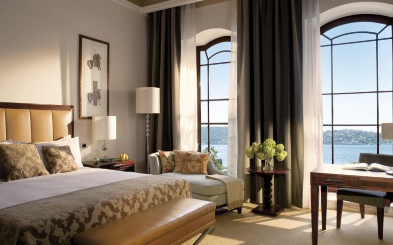 Four Seasons at the Bosphorus-rooms2